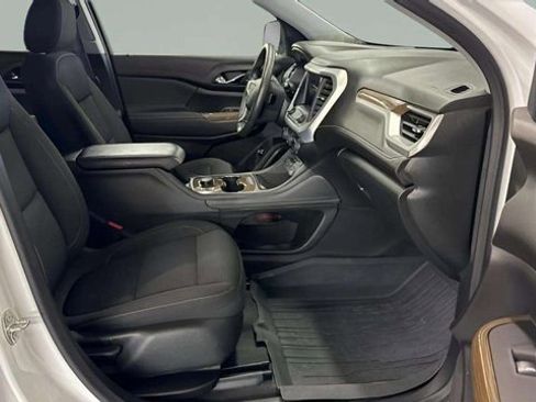 Used 2023 GMC Acadia SLE w/ Driver Convenience Package image 20