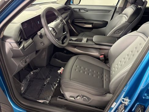 New 2026 Kia EV9 Wind image 29