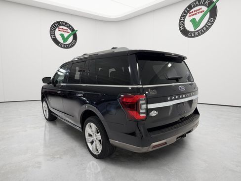 Used 2023 Ford Expedition King Ranch RWD image 3