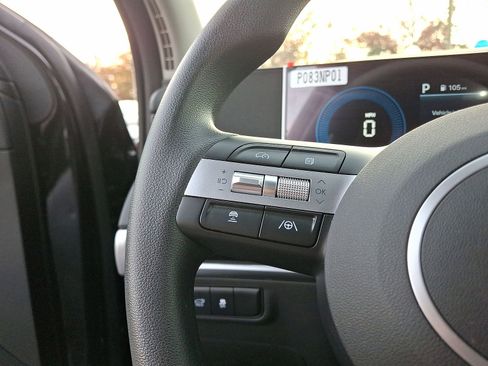 New 2025 Hyundai Tucson SEL image 23