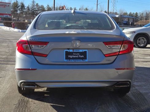 Used 2018 Honda Accord EX-L image 17