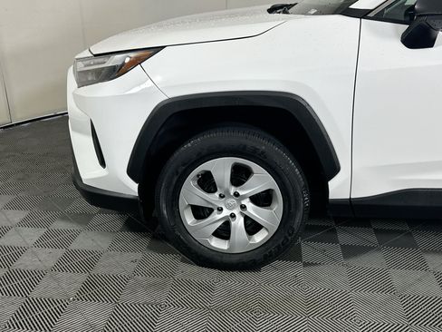 Used 2023 Toyota RAV4 LE FWD image 11