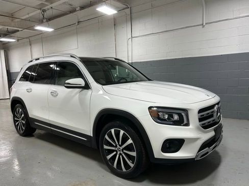 Used 2022 Mercedes-Benz GLB 250 GLB 250 image 4