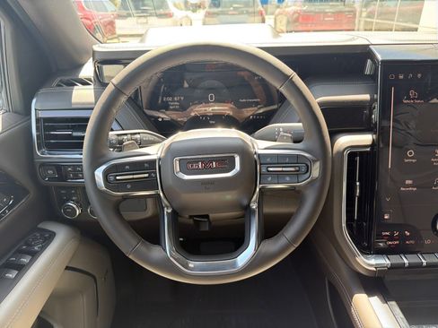 New 2026 GMC Yukon XL Elevation AWD/4WD image 22