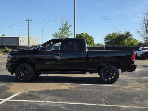 New 2026 RAM 2500 Tradesman AWD/4WD image 8