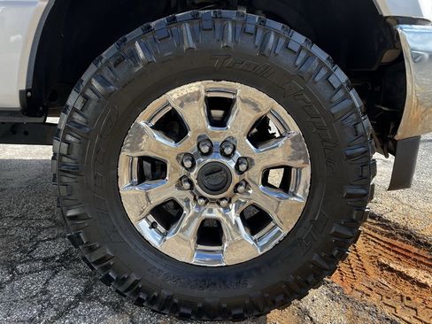 Used 2019 Ford F250 Lariat w/ Lariat Ultimate Package image 39