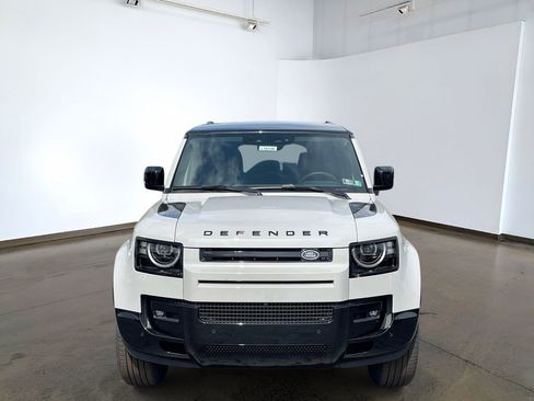 New 2026 Land Rover Defender 130 X-Dynamic SE AWD/4WD image 2