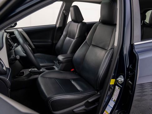 Used 2017 Toyota RAV4 XLE image 13