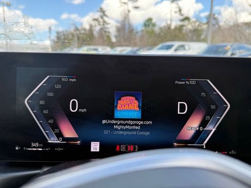 Used 2025 BMW 330i xDrive Sedan w/ M Sport Package image 25