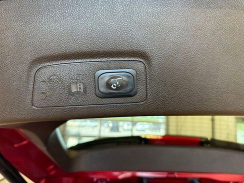 Used 2017 Lincoln MKC Premiere FWD image 17