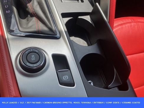 Used 2016 Chevrolet Corvette Z06 w/ 3LZ Preferred Equipment Group image 29