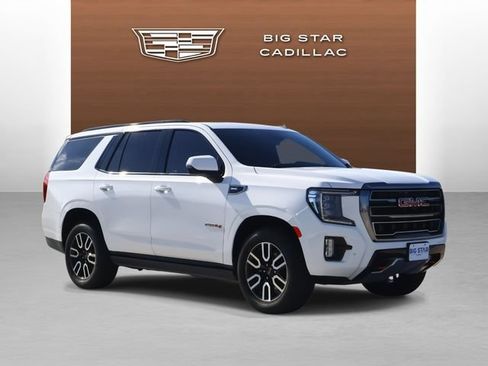 Used 2023 GMC Yukon AT4 w/ AT4 Premium Package AWD/4WD image 7