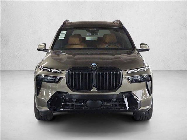 Used 2027 BMW X7 xDrive40i w/ M Sport Package AWD/4WD image 6