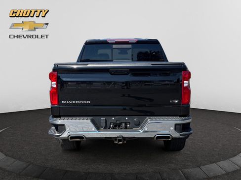 Used 2022 Chevrolet Silverado 1500 LTZ w/ LTZ Premium Package image 4