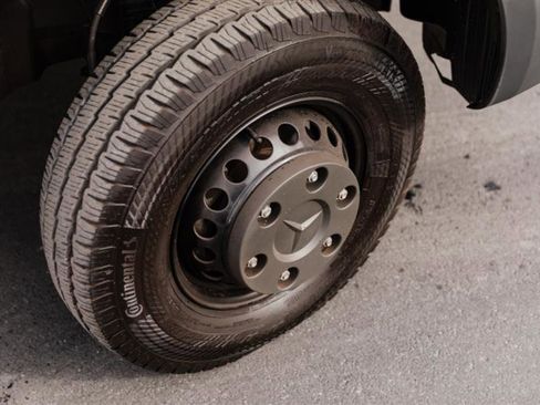 Used 2024 Mercedes-Benz Sprinter 3500 image 5