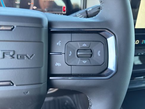 New 2026 GMC Hummer EV 4x4 Crew Cab image 15