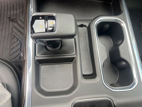 Used 2025 Chevrolet Silverado 1500 LT Trail Boss w/ LT Trail Boss Premium Package image 23