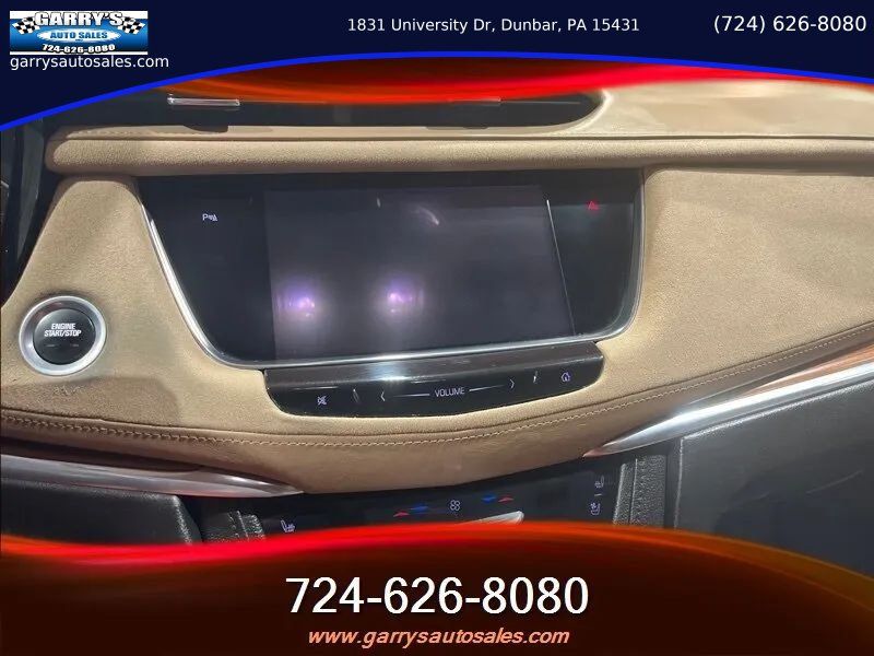 Used 2017 Cadillac XT5 Platinum AWD/4WD image 17