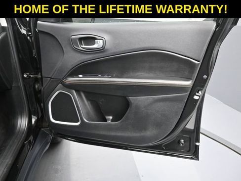 Used 2018 Jeep Compass Limited w/ Navigation Group image 48