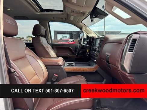 Used 2016 Chevrolet Silverado 2500 High Country w/ Duramax Plus Package AWD/4WD image 11