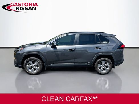 Used 2024 Toyota RAV4 XLE AWD/4WD image 5