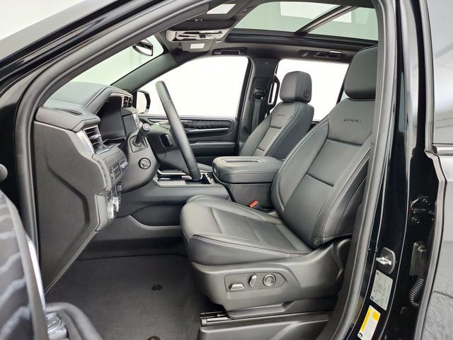 Used 2023 GMC Yukon Denali w/ Max Trailering Package AWD/4WD image 21
