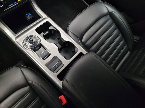 Used 2024 Ford Edge SEL image 26