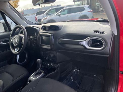 Used 2021 Jeep Renegade Sport image 49