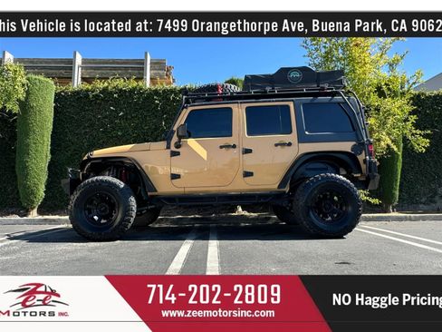 Used 2013 Jeep Wrangler Unlimited Sport AWD/4WD image 11