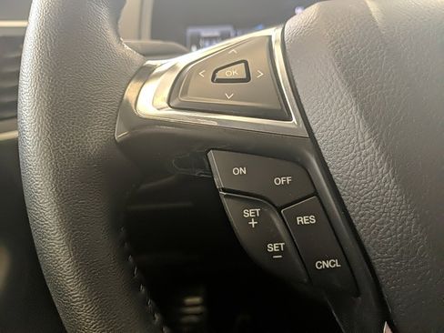 Certified 2024 Ford Edge SEL w/ Convenience Package image 16