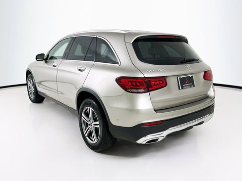 Used 2022 Mercedes-Benz GLC 300 image 6