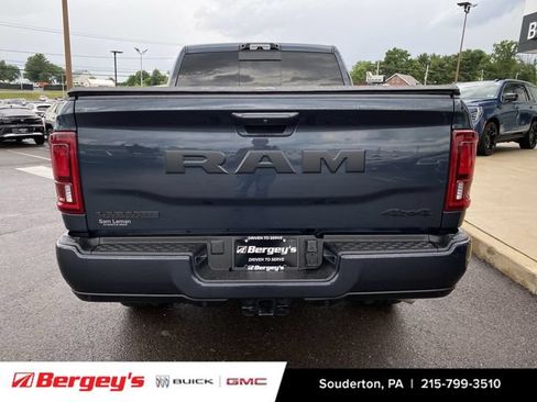 Used 2025 RAM 2500 Laramie AWD/4WD image 35