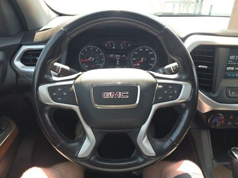 Used 2019 GMC Acadia SLE w/ LPO, Floor Liner Package AWD/4WD image 19