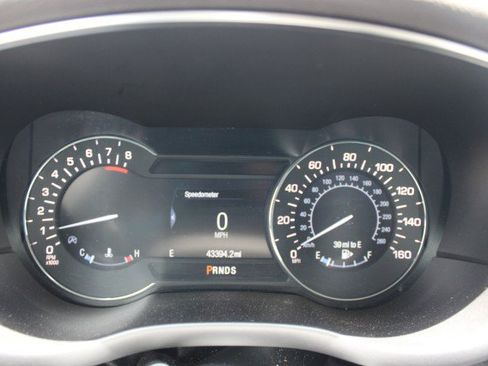 Used 2018 Lincoln MKC Premiere FWD image 24