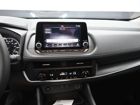 New 2026 Nissan Rogue SV image 16