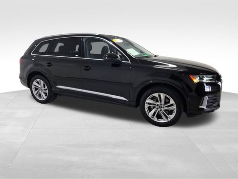 Used 2023 Audi Q7 2.0T Premium w/ Convenience Package AWD/4WD image 28
