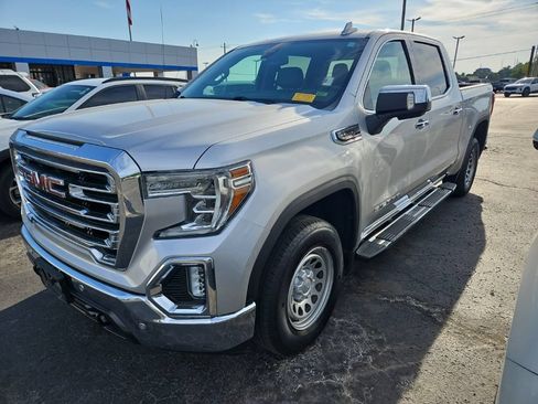Used 2019 GMC Sierra 1500 SLT w/ Driver Alert Package I AWD/4WD image 1