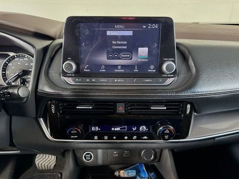Used 2021 Nissan Rogue SV AWD/4WD image 12