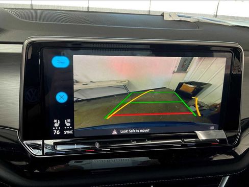 New 2025 Volkswagen Atlas Cross Sport SE image 20