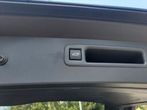 Certified 2026 Toyota Highlander XLE AWD/4WD image 22