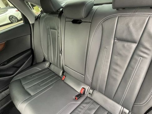 Used 2021 Audi A4 2.0T Premium image 23