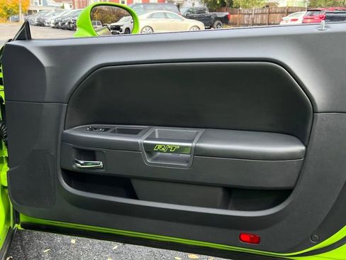 Used 2009 Dodge Challenger R/T image 43