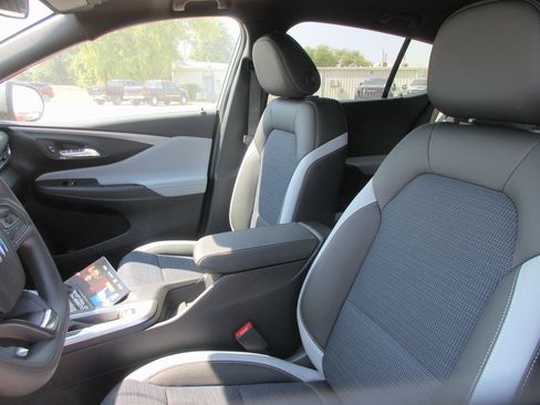 New 2026 Buick Envista Preferred image 13