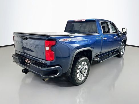 Used 2022 Chevrolet Silverado 2500 Custom w/ Custom Value Package AWD/4WD image 8