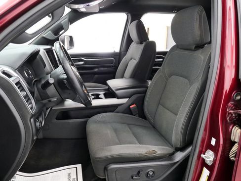 Used 2019 RAM 1500 Big Horn AWD/4WD image 11