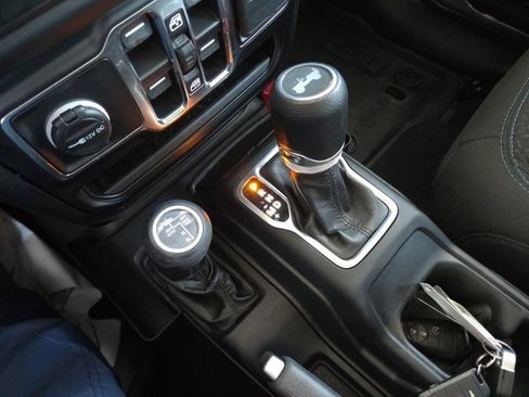 Used 2021 Jeep Wrangler Unlimited Islander w/ Uconnect 4C Nav & Sound Group image 58