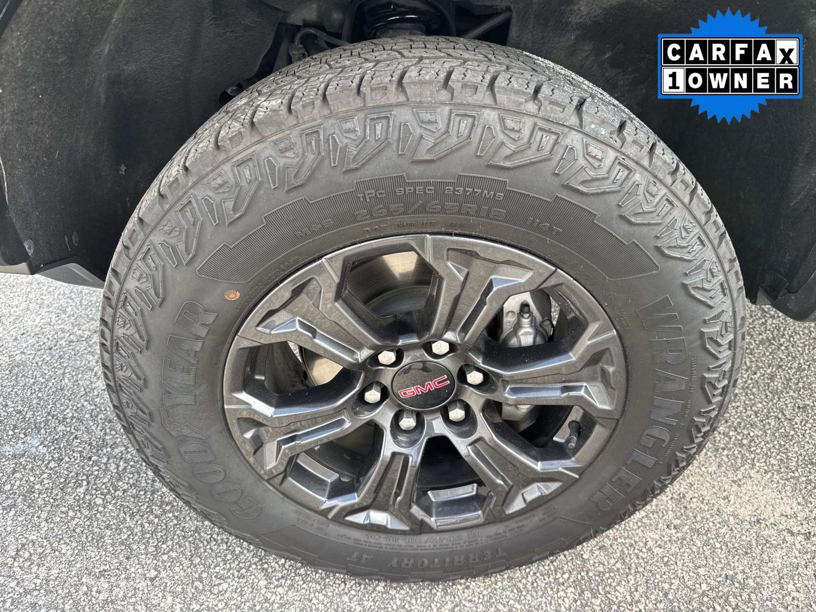 Used 2025 GMC Canyon Elevation w/ Convenience Package RWD image 11