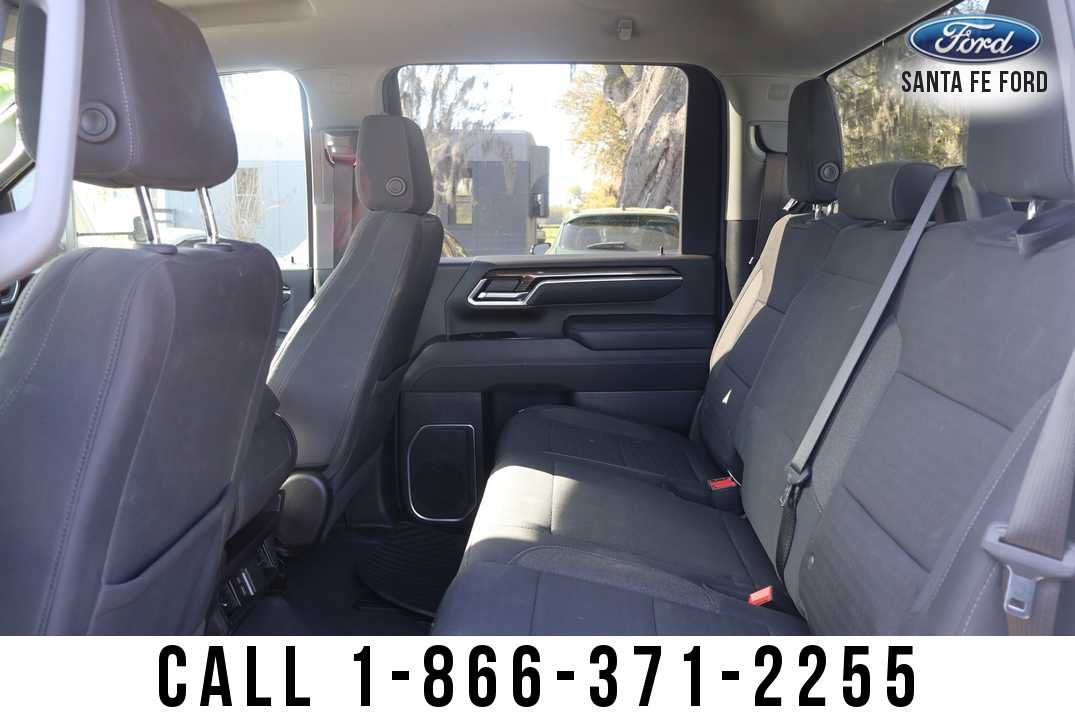 Used 2025 Chevrolet Silverado 2500 LT w/ Safety Package AWD/4WD image 19