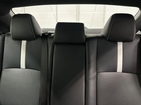 Used 2025 Toyota Camry SE image 14