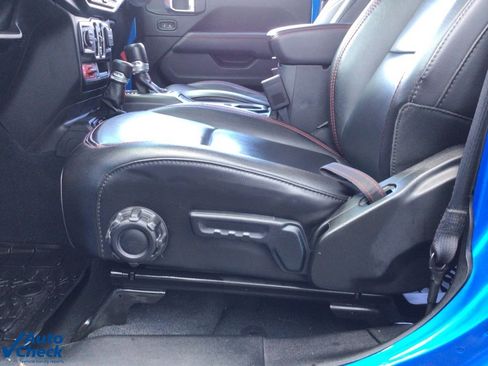 Used 2022 Jeep Wrangler Unlimited Rubicon image 9